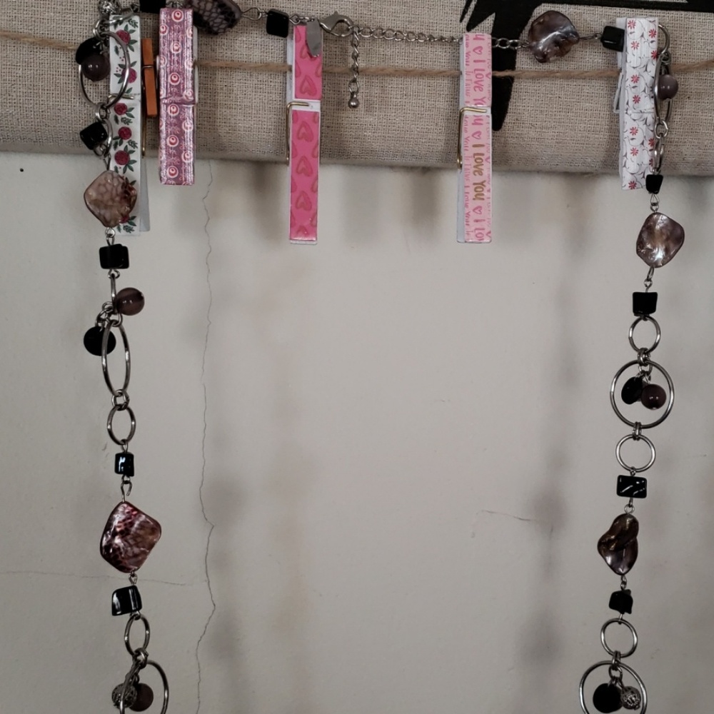 Necklace - Picture 3 of 4